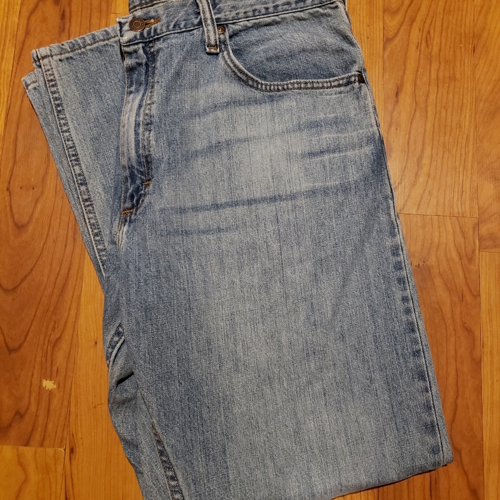 Wrangler Relaxed Fit Jeans Men's Size 36 x 30